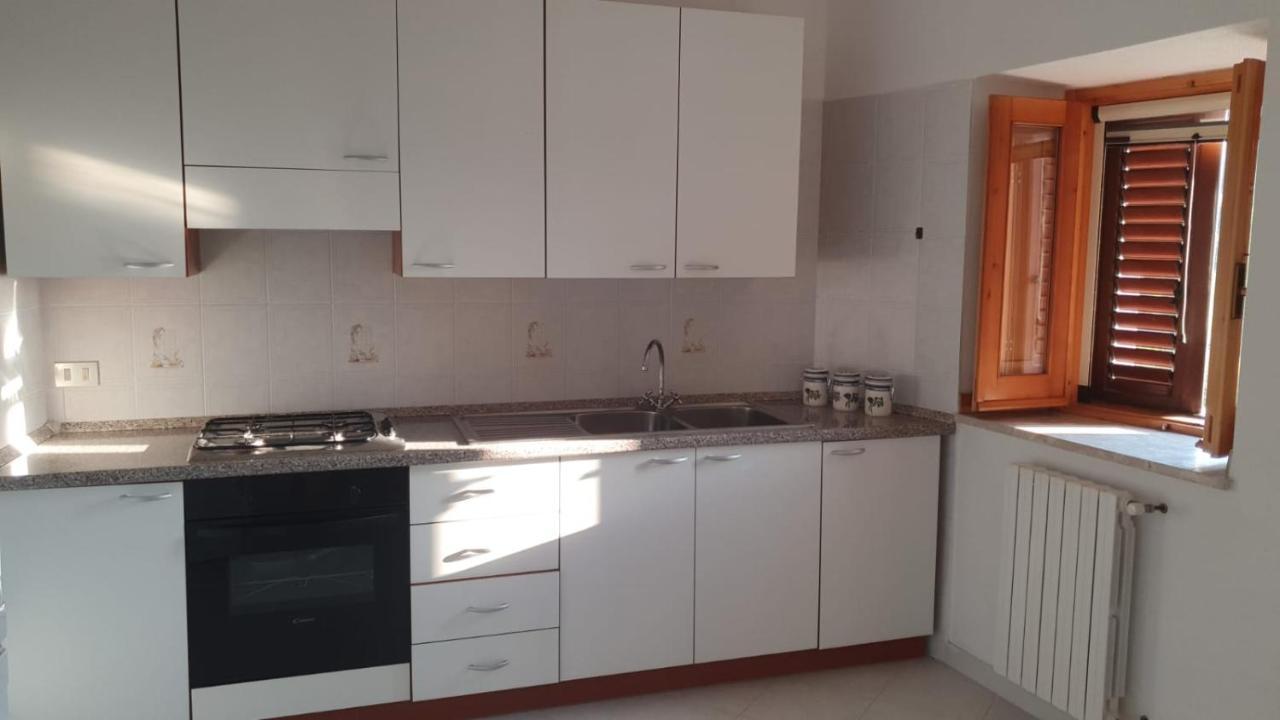 Appartamento "Al Borgo Antico" Aieta Екстериор снимка