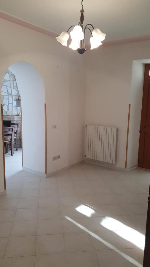 Appartamento "Al Borgo Antico" Aieta Екстериор снимка